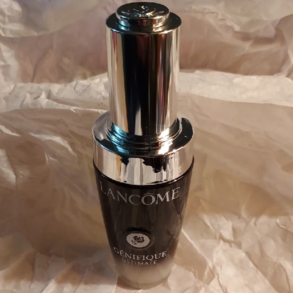 Lancome Genifique Ultimate Serum -  Elegance 1 Fl Oz  BN - Picture 3 of 6